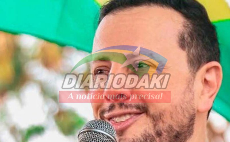 Flori mira governo, cita apoio de Léo Moraes