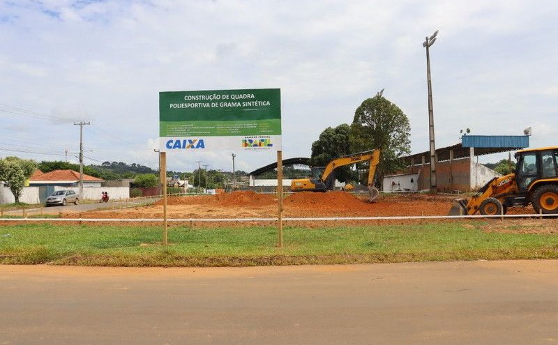 Prefeitura de Cacaulândia inicia construção de quadra poliesportiva com recursos solicitados pelo vereador Joviti Pereira