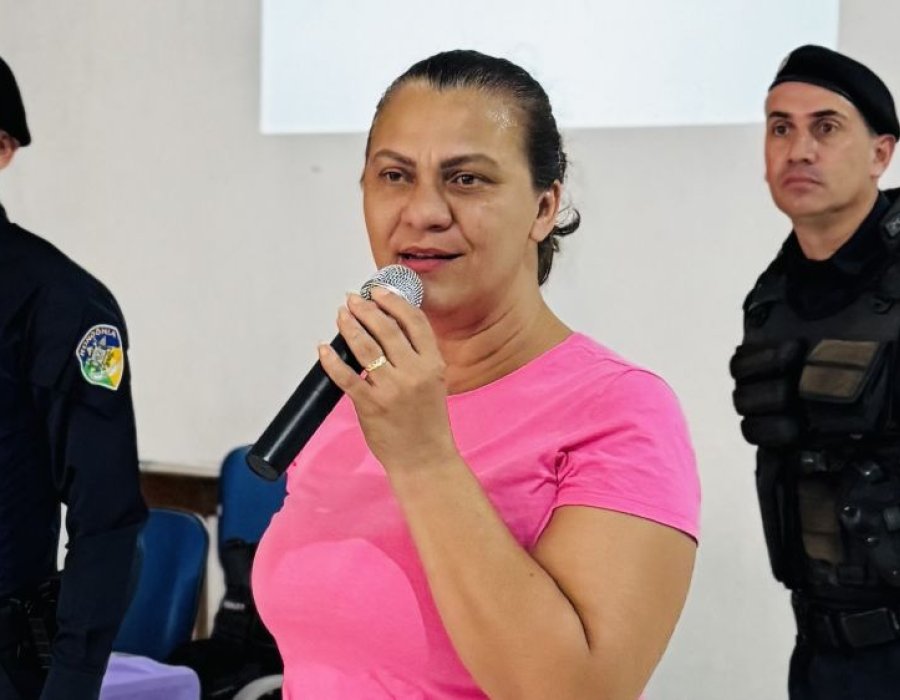 Patrulha Maria da Penha realiza palestra para estudantes em Cacaulândia